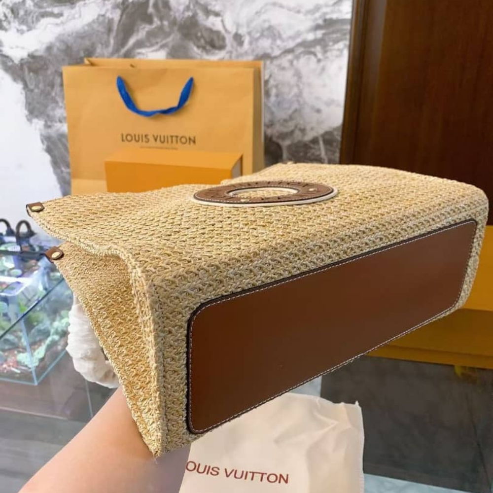 1000 x 1000 (Detail) (15)