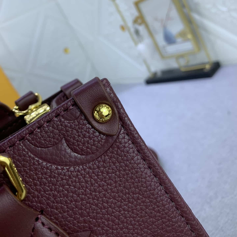 1000 x 1000 (Detail) (2)