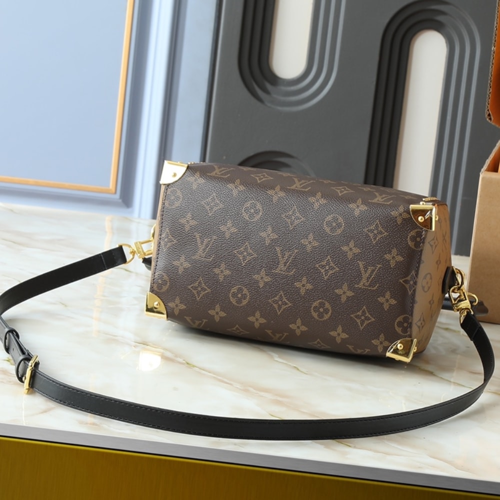 1000-x-1000-Detail-20-5