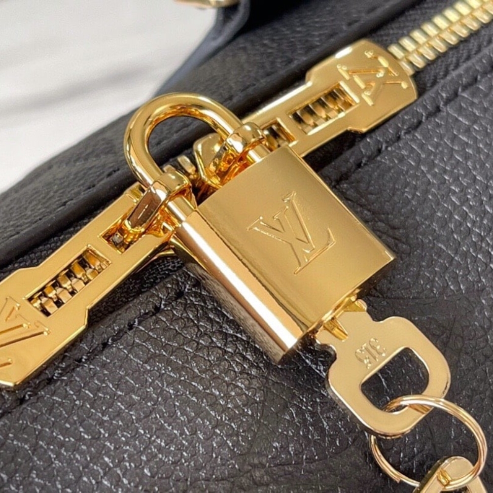 1000 x 1000 (Detail) (23)