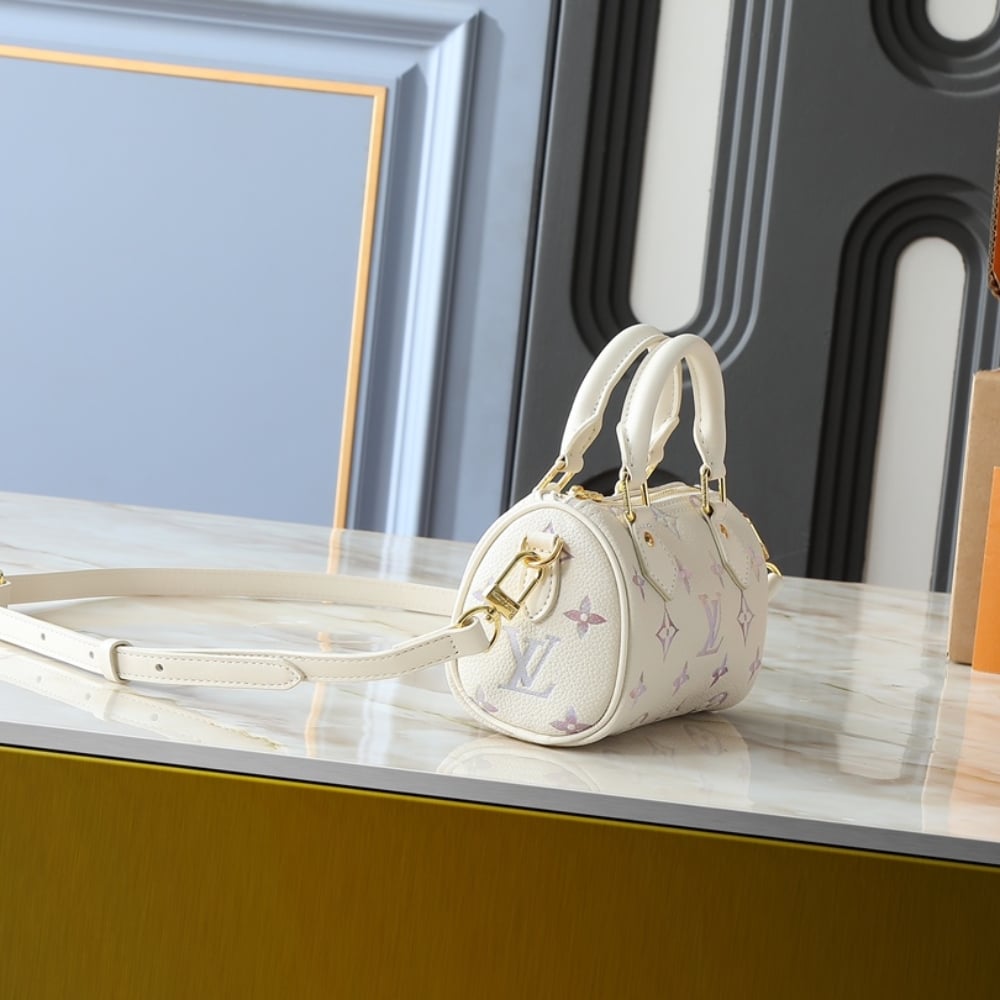 1000-x-1000-Detail-24-10