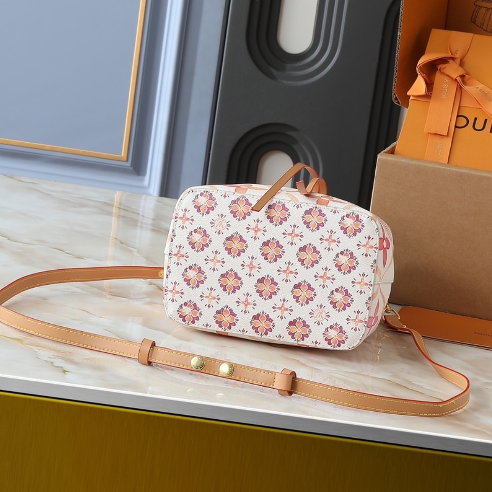 1000-x-1000-Detail-26-2