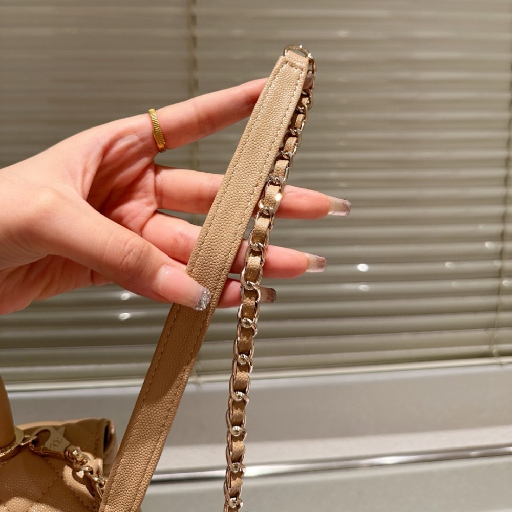 1000-x-1000-Detail-33