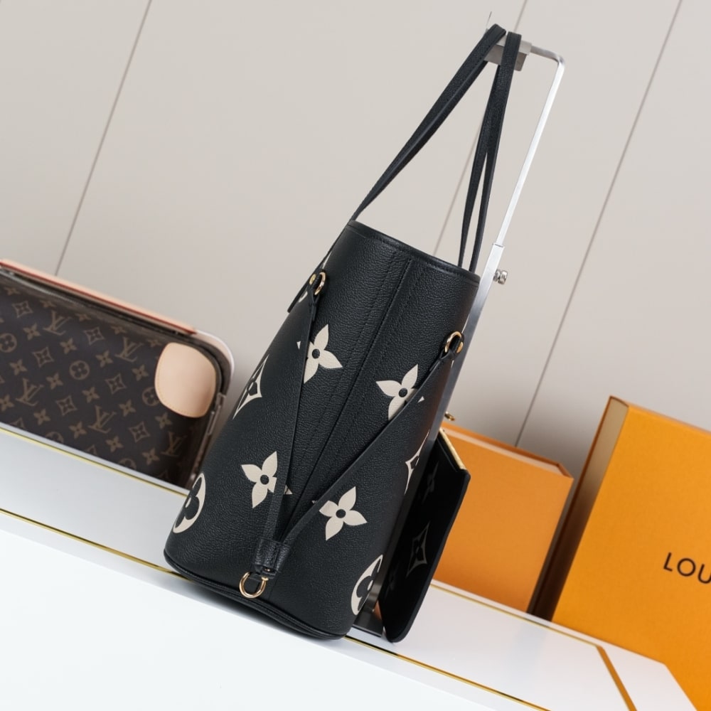 1000-x-1000-Detail-37-5