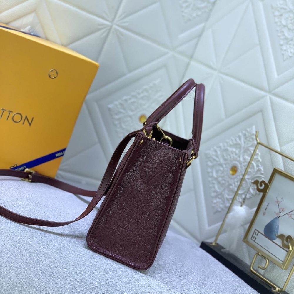 1000 x 1000 (Detail) (4)