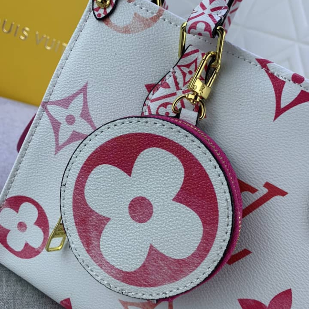 1000 x 1000 (Detail) (42)