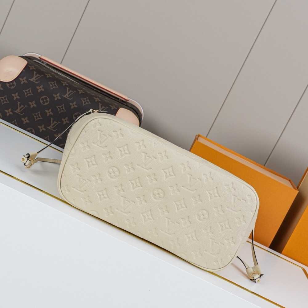 1000-x-1000-Detail-46-4