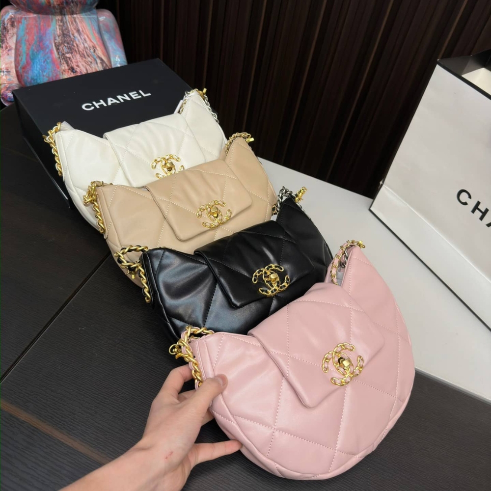 1000 x 1000 (Detail) (5)