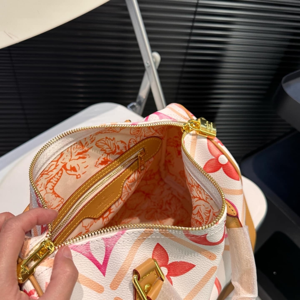 1000 x 1000 (Detail) (51)