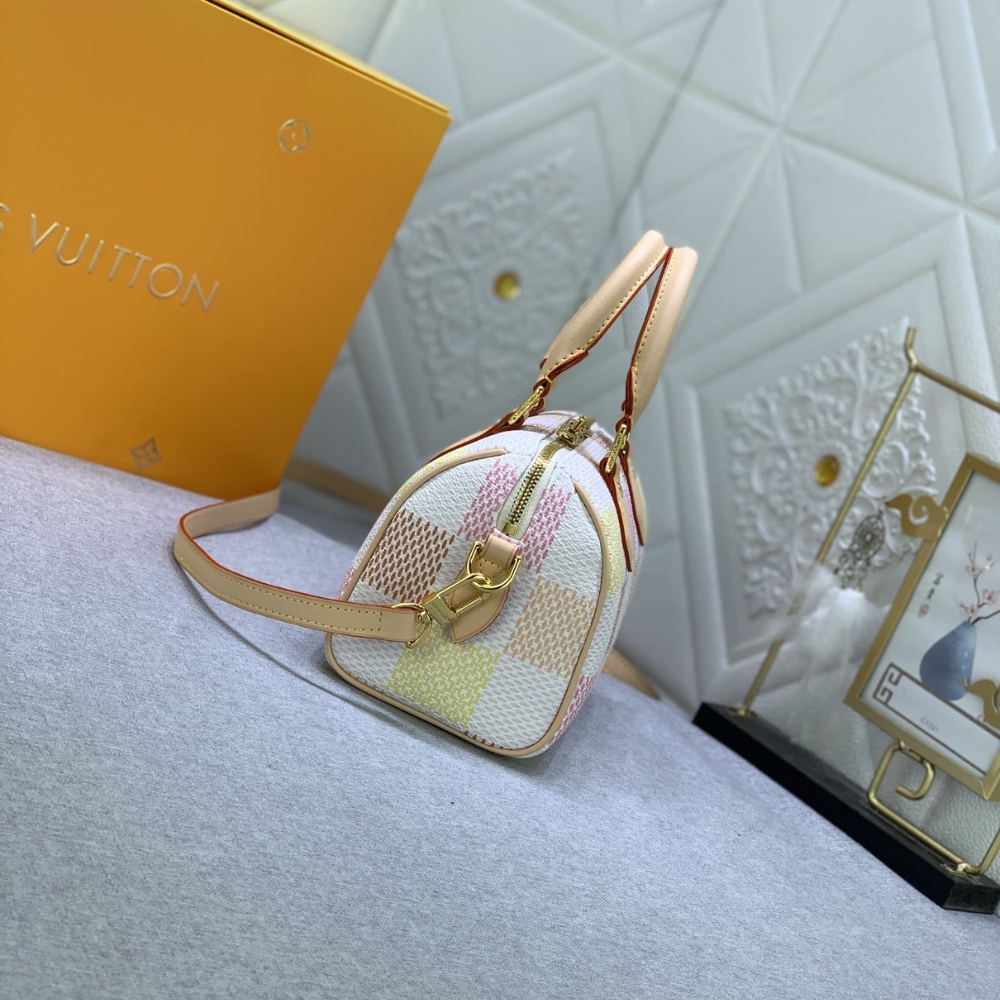 1000 x 1000 (Detail) (62)