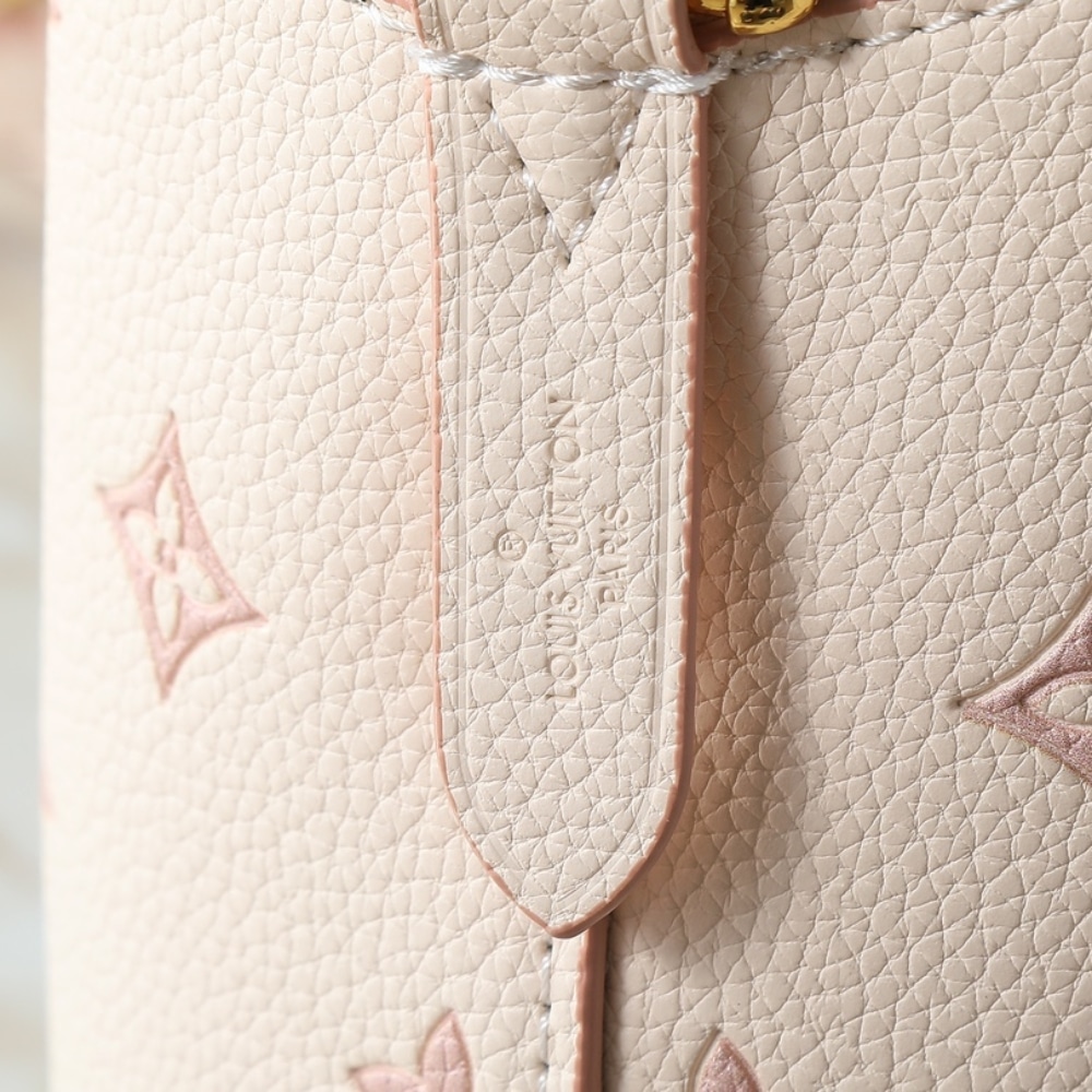 1000-x-1000-Detail-64