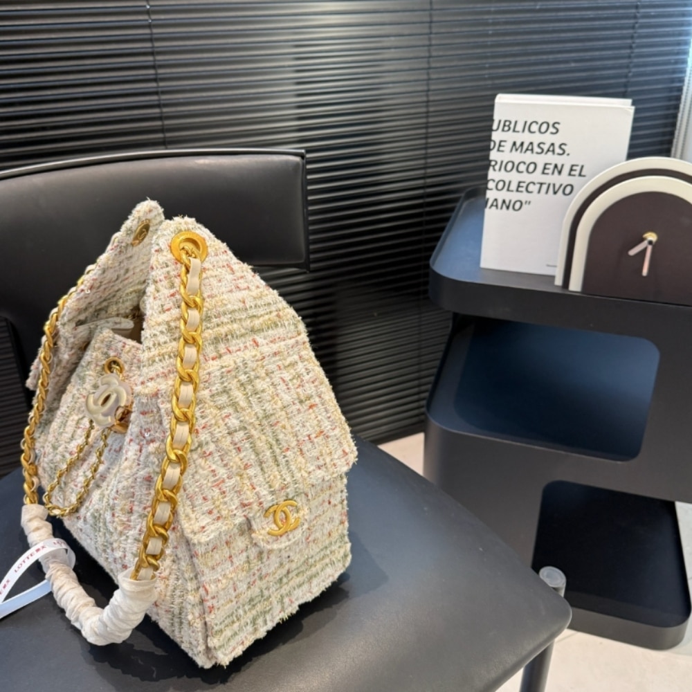 1000-x-1000-Detail-64