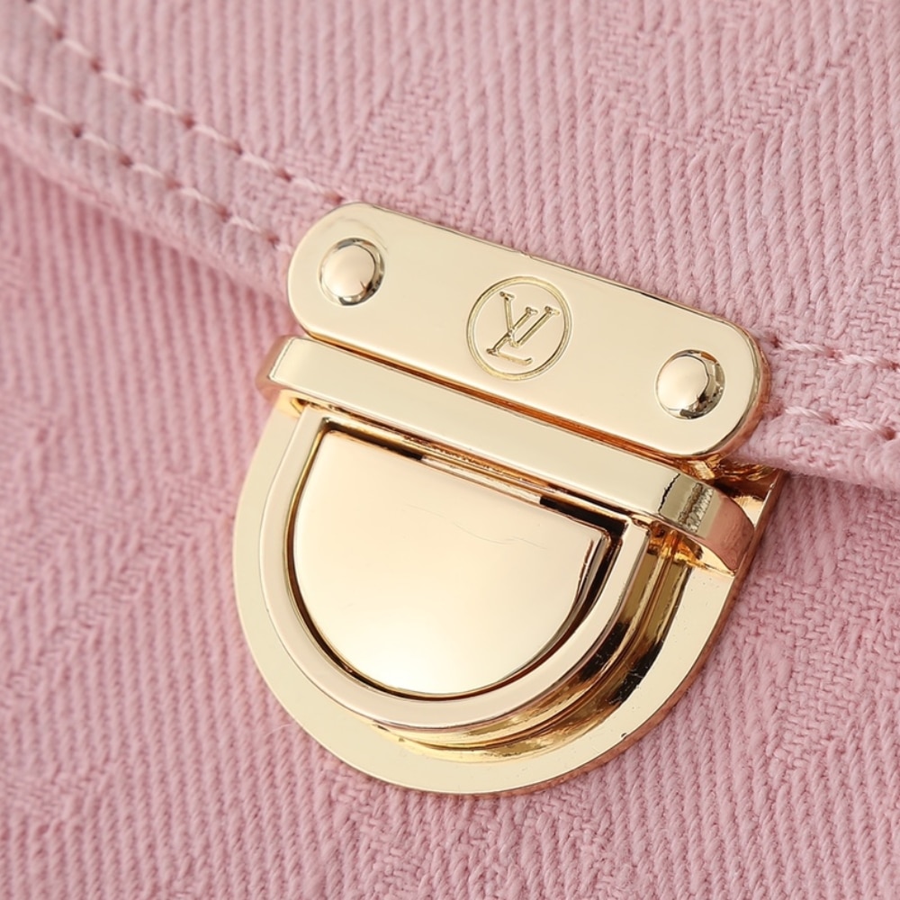 1000-x-1000-Detail-67-1