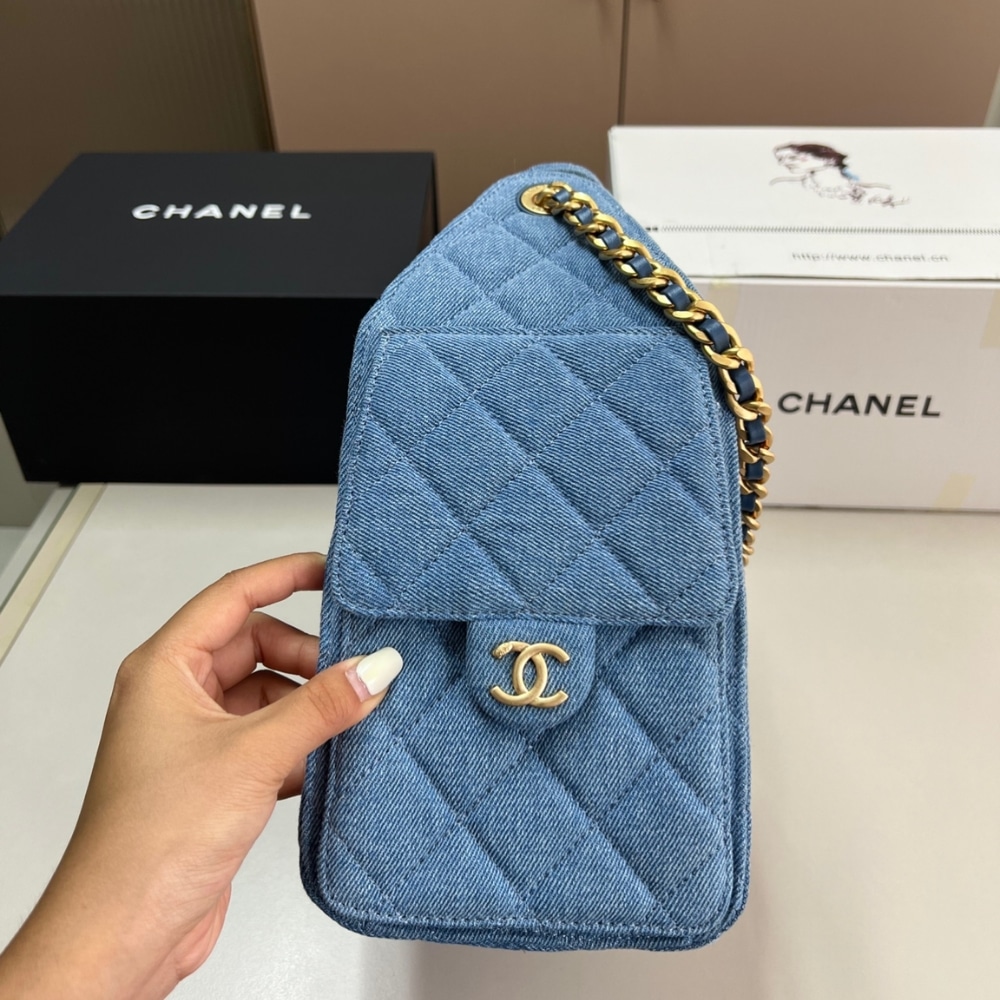 1000-x-1000-Detail-74