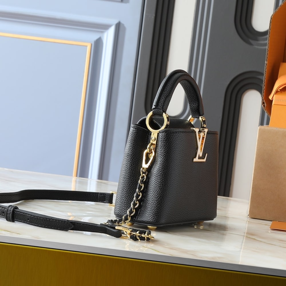 1000-x-1000-Detail-8-13