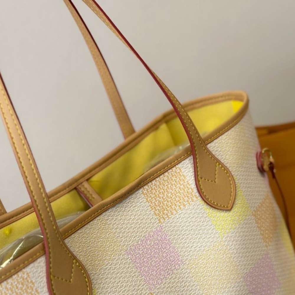 1000 x 1000 (Detail) (82)