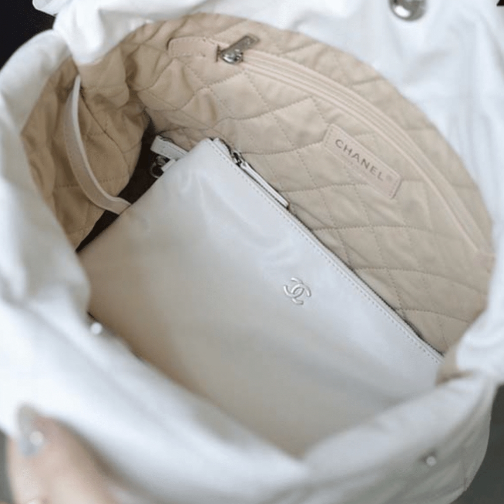 1000 x 1000 (Detail) (9)