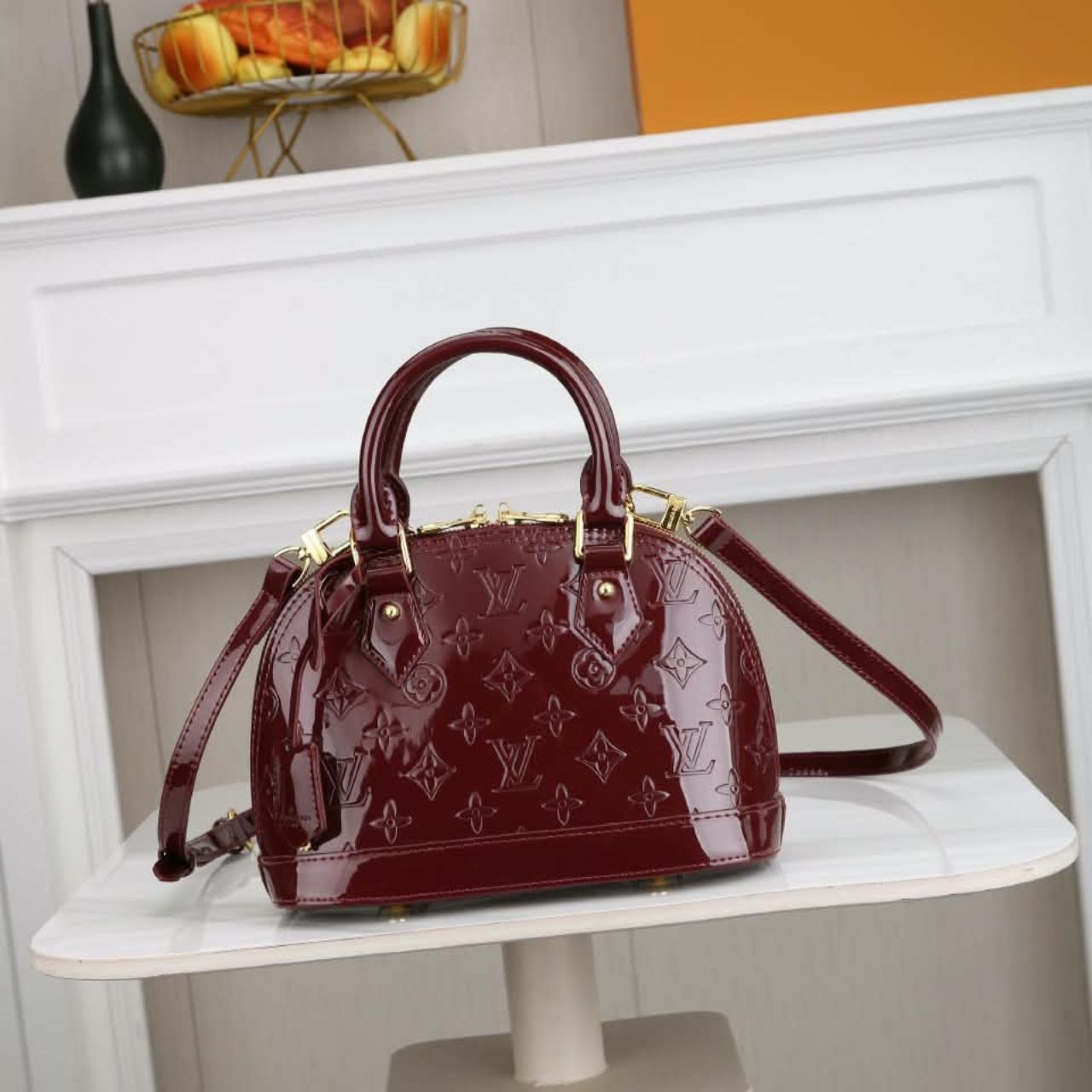Louis Vuitton Alma BB Monogram Vernis Leather Dark Red 23Cm - Image 2