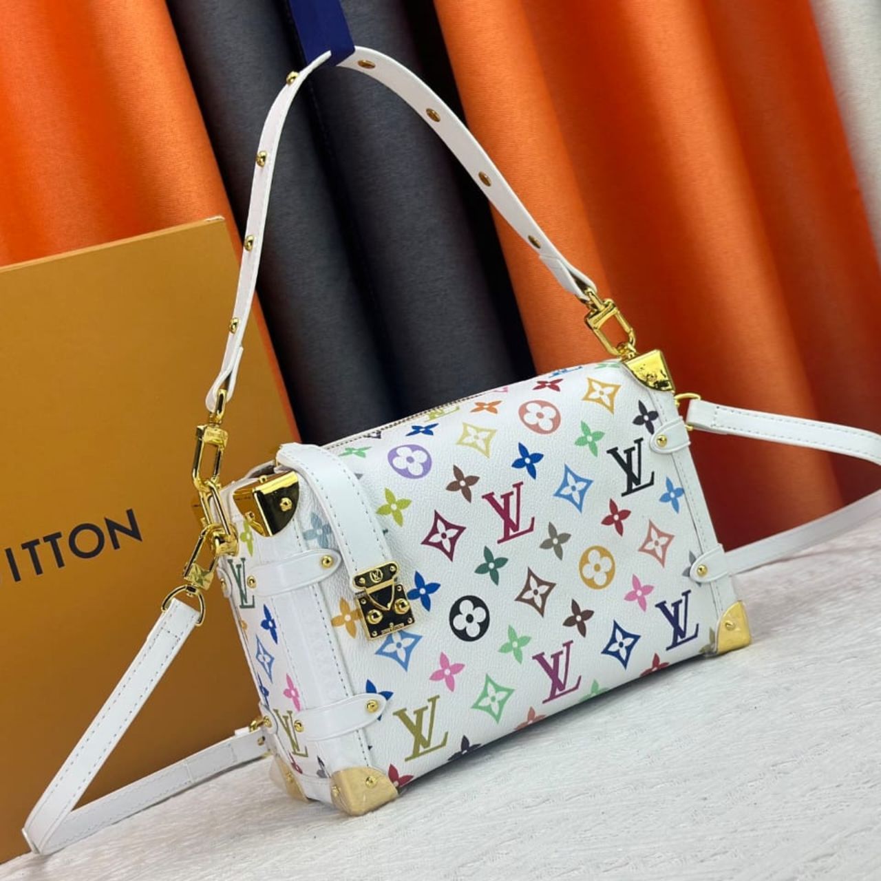Louis Vuitton X Takashi Murakami Side Trunk MM Multicolore Blanc 23Cm M14046 - Image 3