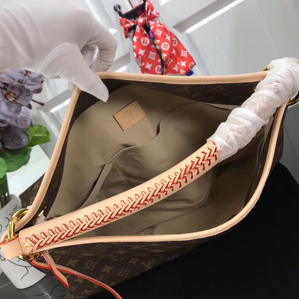 3_746f0ced-2f2a-4c17-a13d-e3ed277ceafe-1000x1000