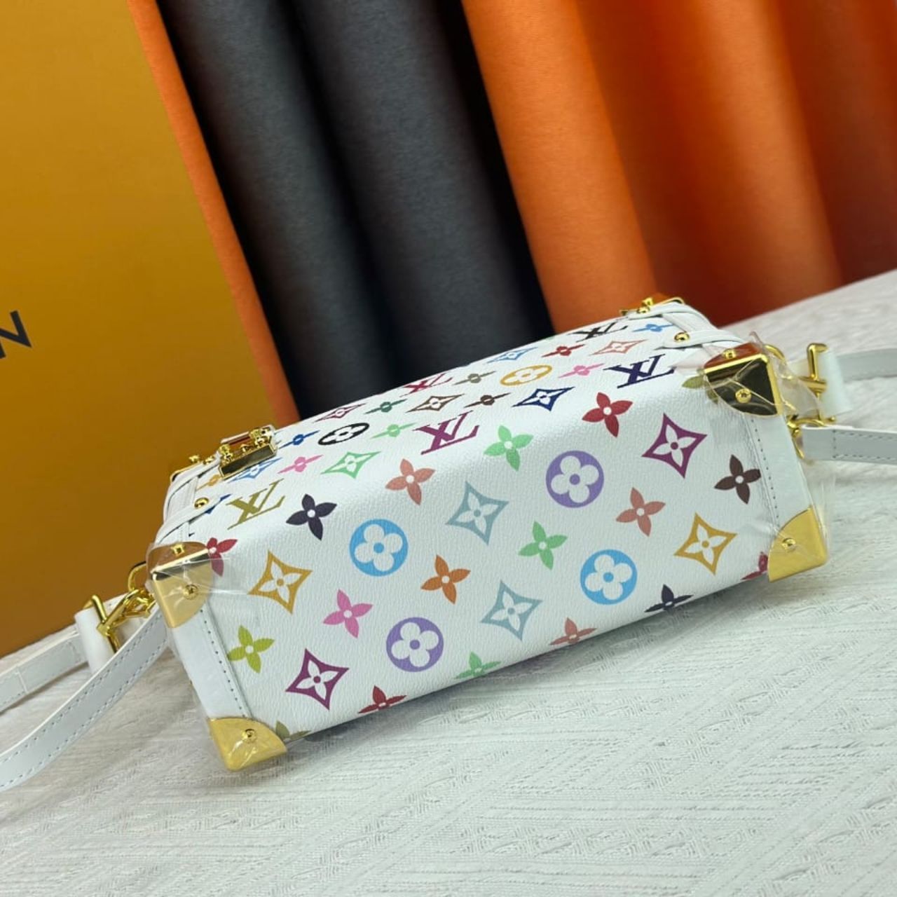 Louis Vuitton X Takashi Murakami Side Trunk MM Multicolore Blanc 23Cm M14046 - Image 6