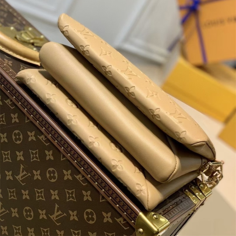 Copy of 1000 x 1000 (Detail) (16)