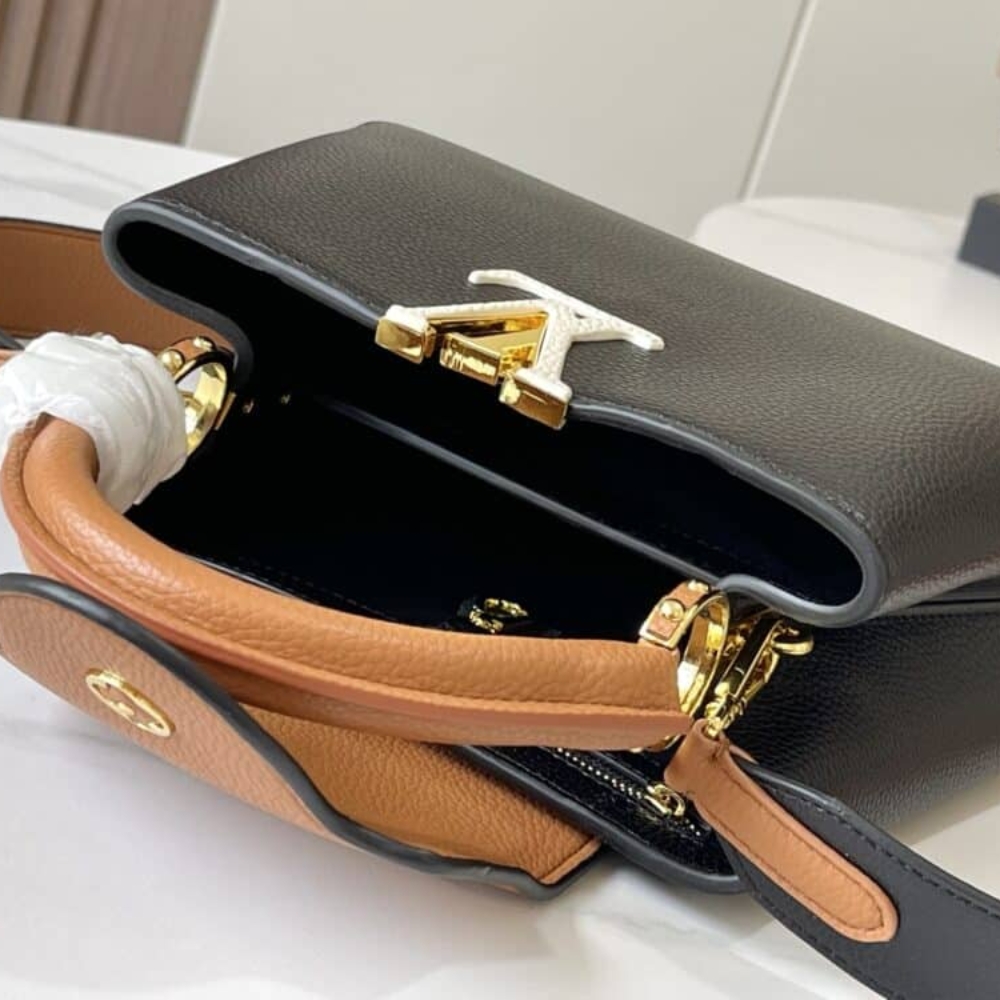 Copy of 1000 x 1000 (Detail) (16)