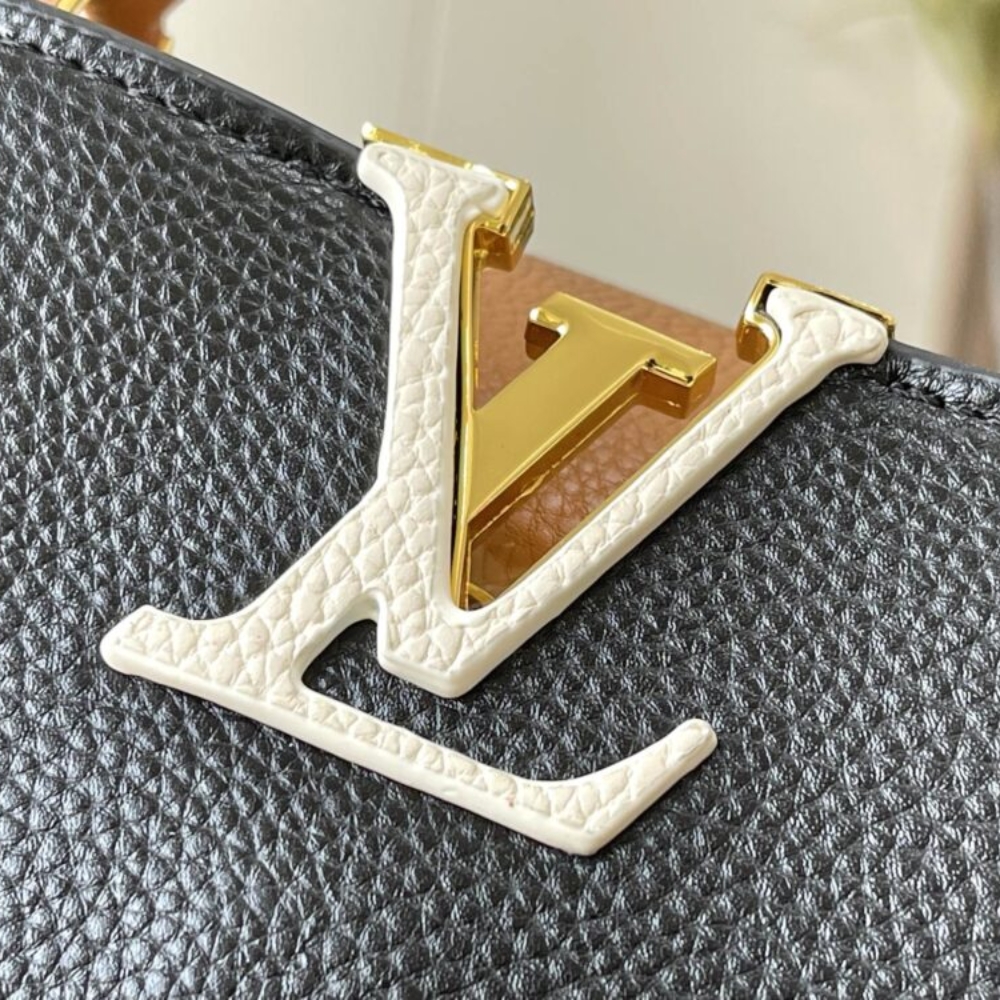 Copy of 1000 x 1000 (Detail) (18)