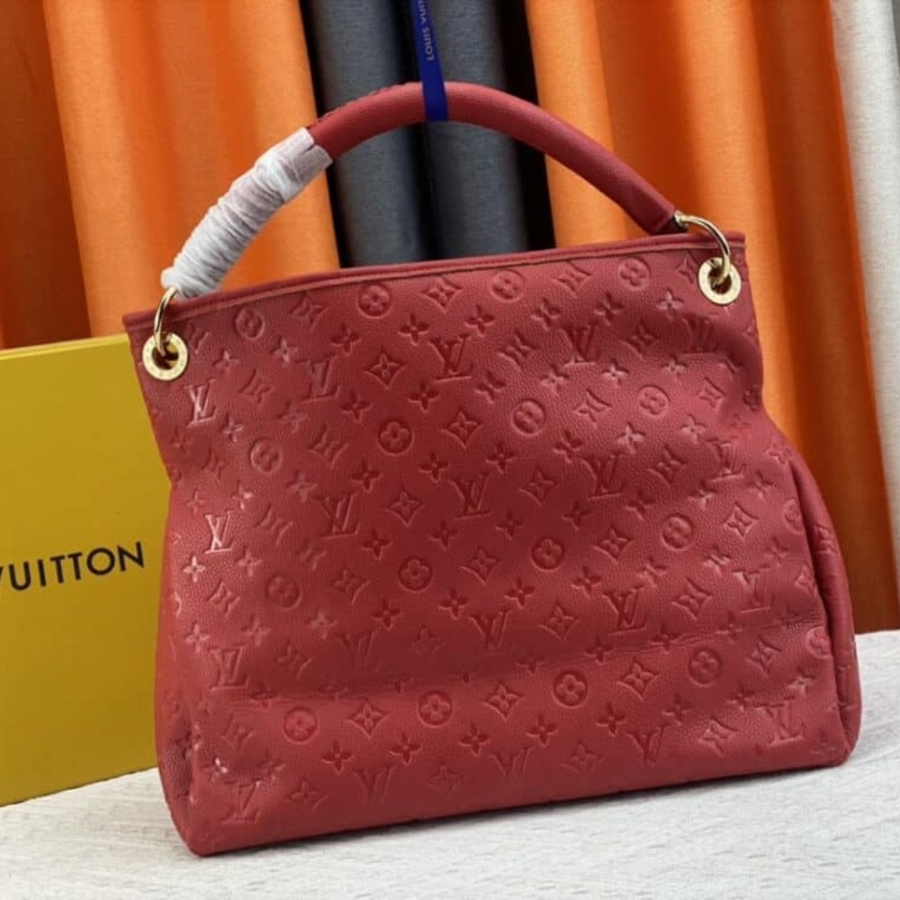 Copy of 1000 x 1000 (Detail) - 2025-09-26T092656.355