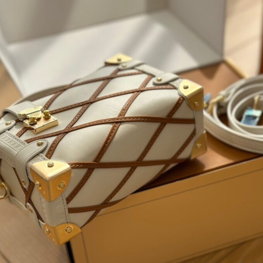 Copy of 1000 x 1000 (Detail) - 2025-09-28T104155.679