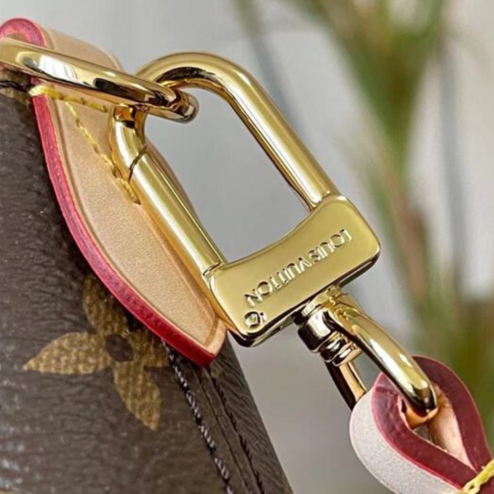 Copy of 1000 x 1000 (Detail) - 2025-09-28T204256.456