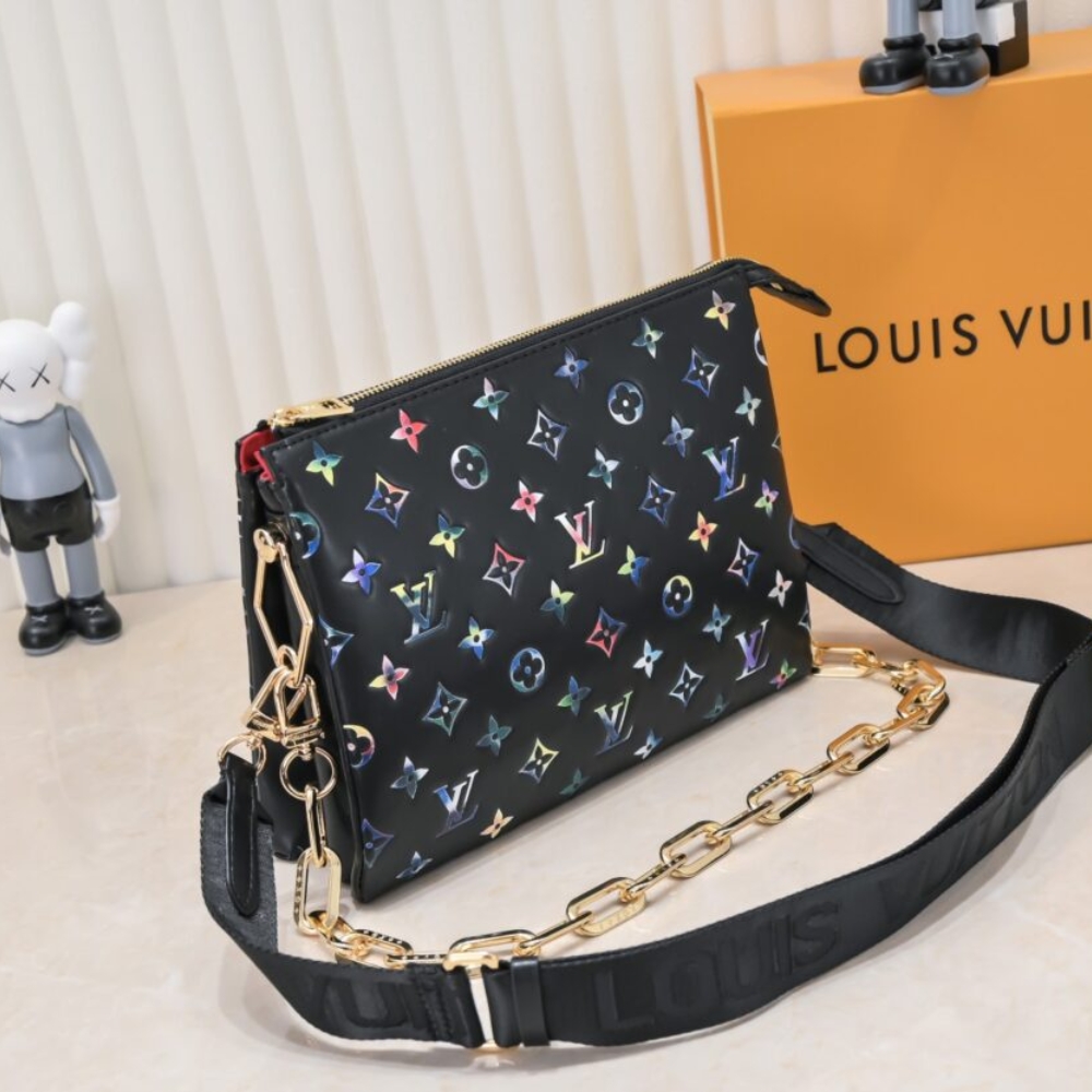 Copy of 1000 x 1000 (Detail) (29)