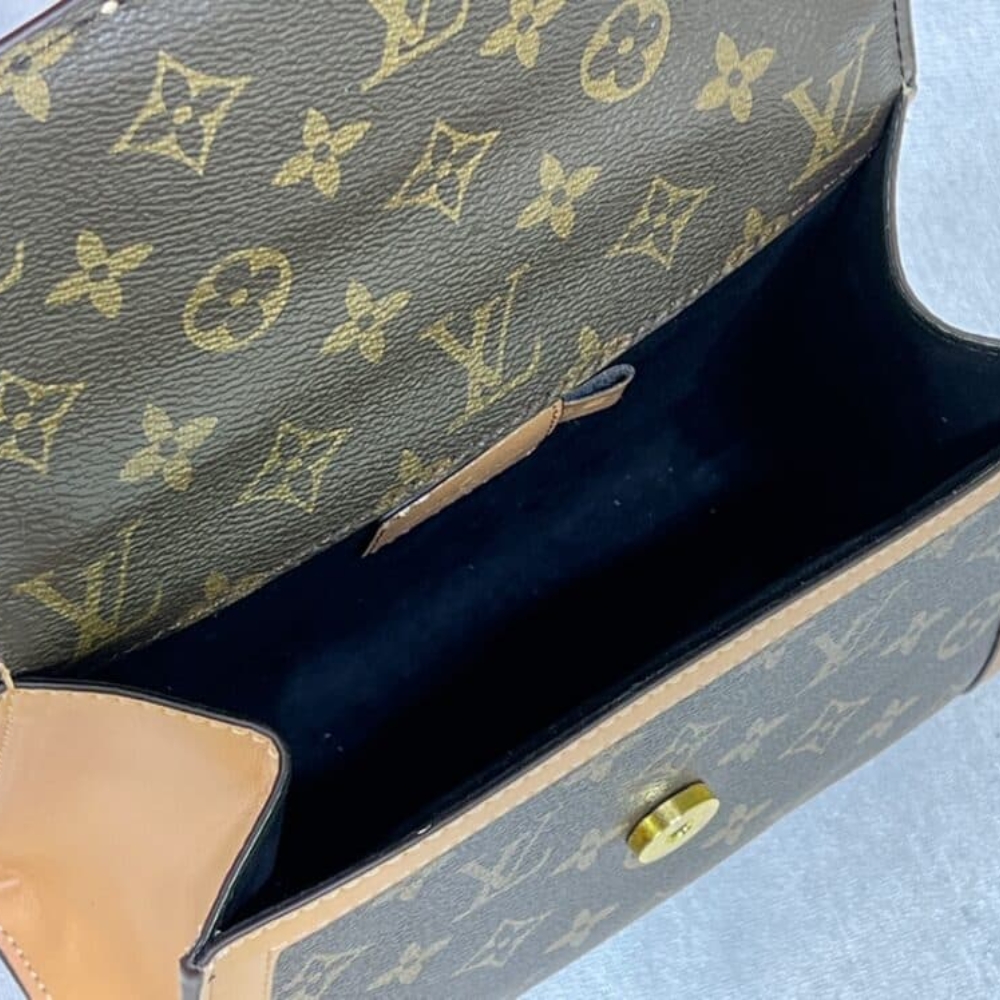 Copy of 1000 x 1000 (Detail) (31)