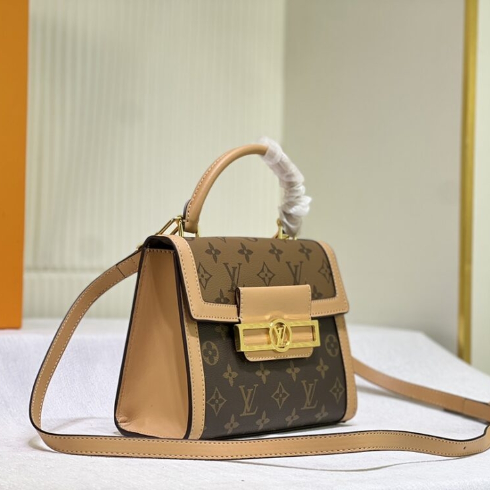 Copy of 1000 x 1000 (Detail) (35)