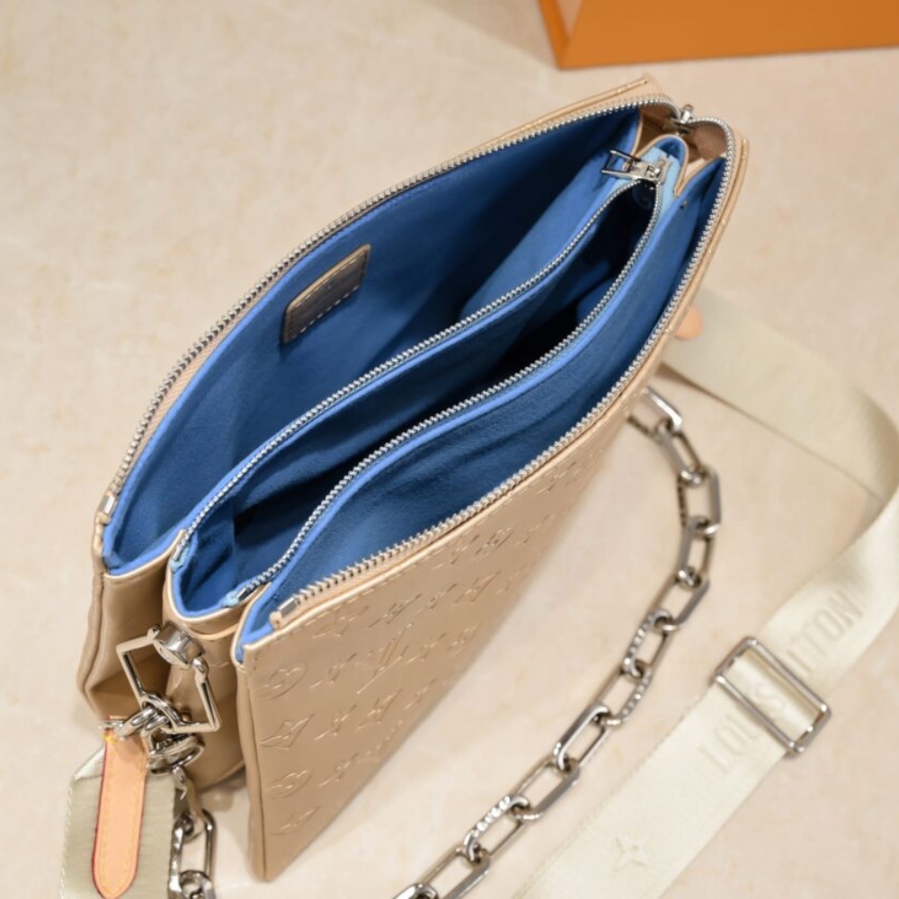 Copy of 1000 x 1000 (Detail) (46)