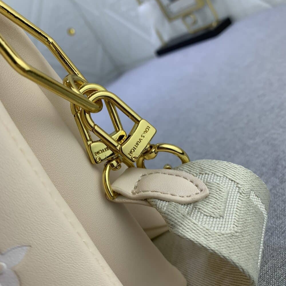 Copy of 1000 x 1000 (Detail) (62)