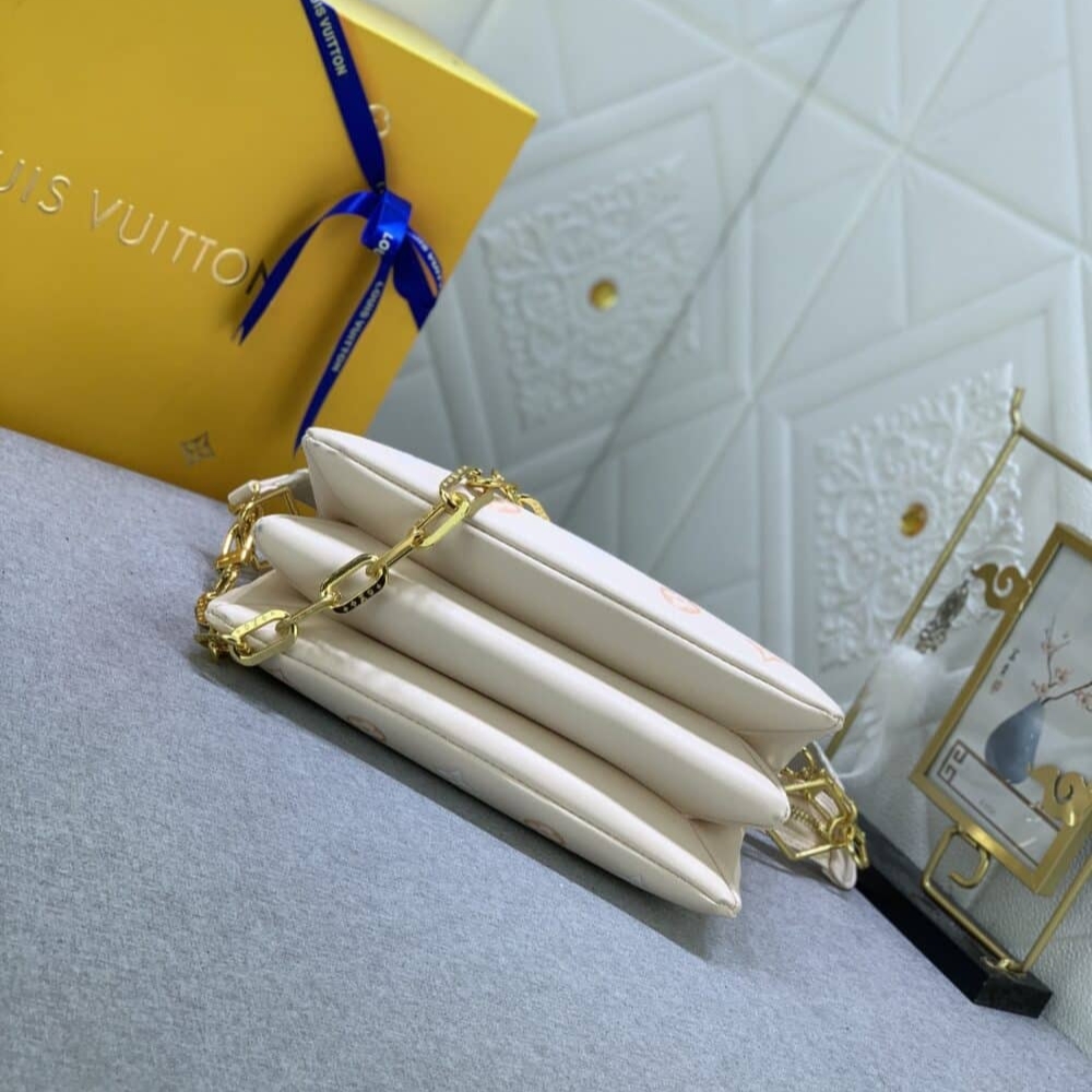 Copy of 1000 x 1000 (Detail) (63)