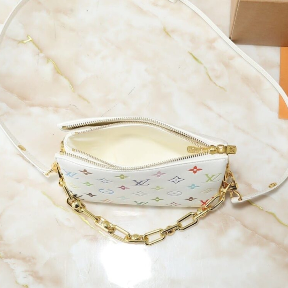 Copy of 1000 x 1000 (Detail) (67)