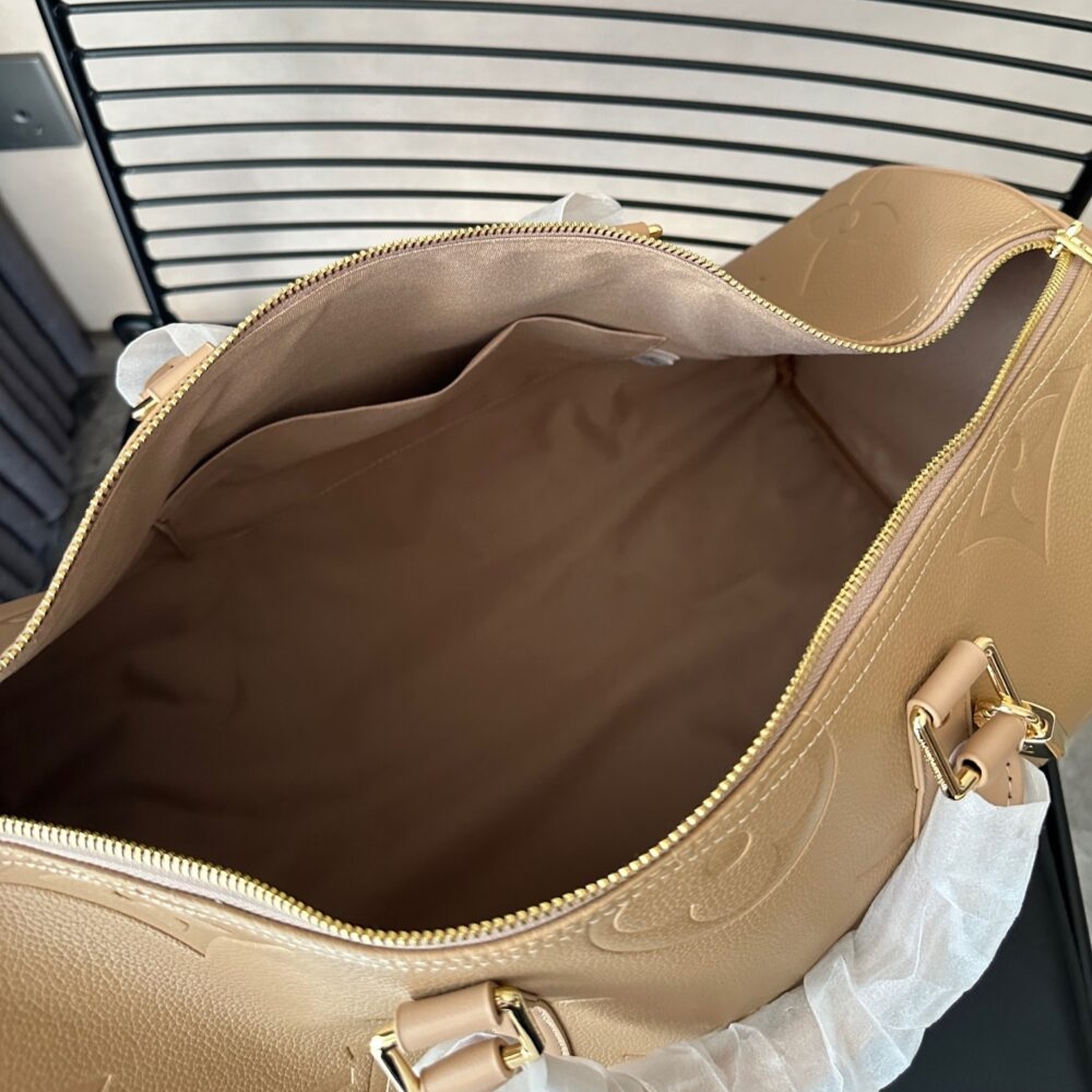 Copy of 1000 x 1000 (Detail) (77)