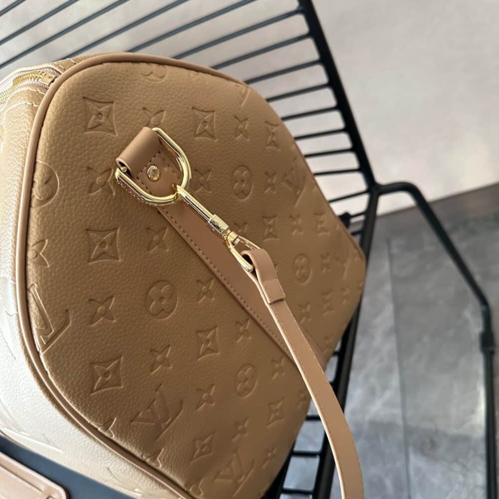 Copy of 1000 x 1000 (Detail) (79)