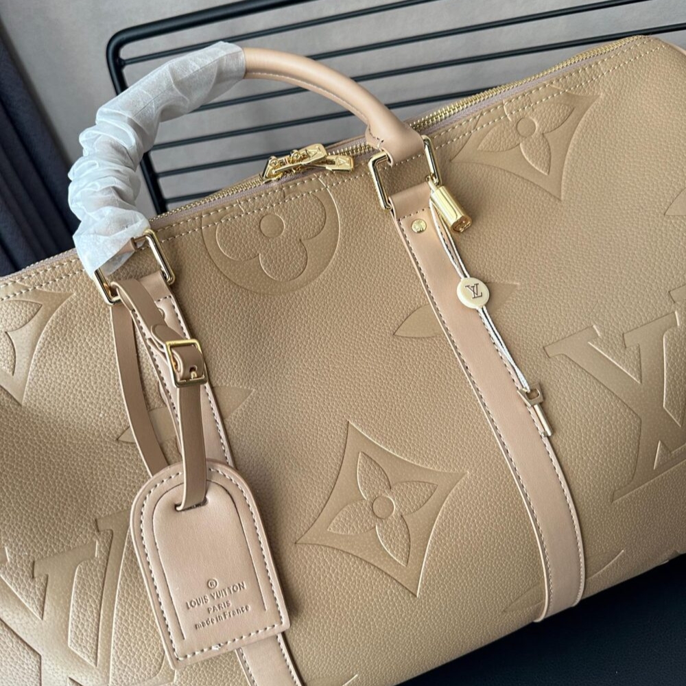 Copy of 1000 x 1000 (Detail) (82)