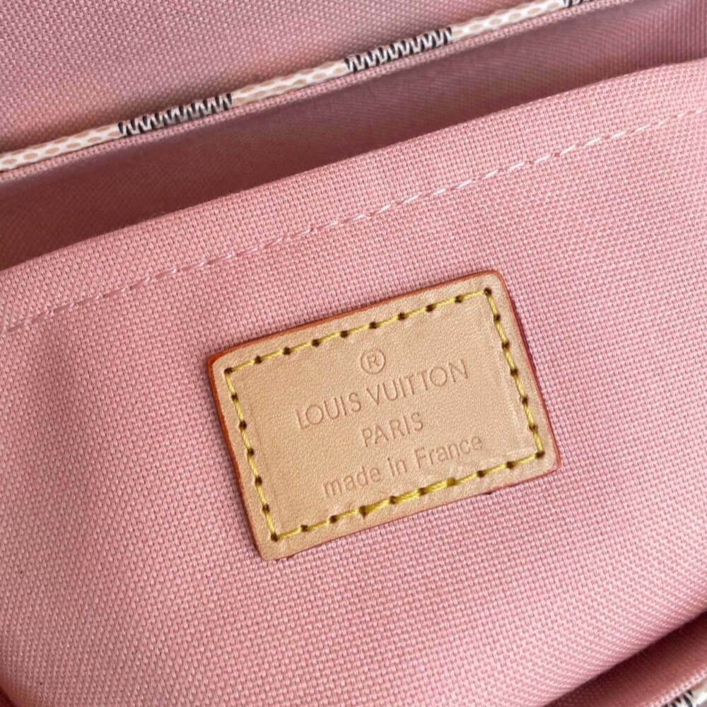 Copy of 1000 x 1000 (Detail) (87)