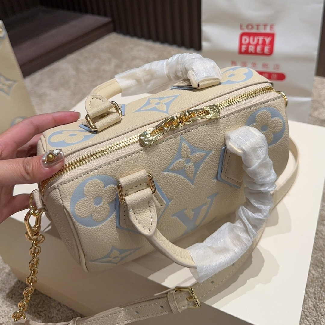 xr:d:DAF6qsMFK9A:196,j:409121107714235664,t:24022202