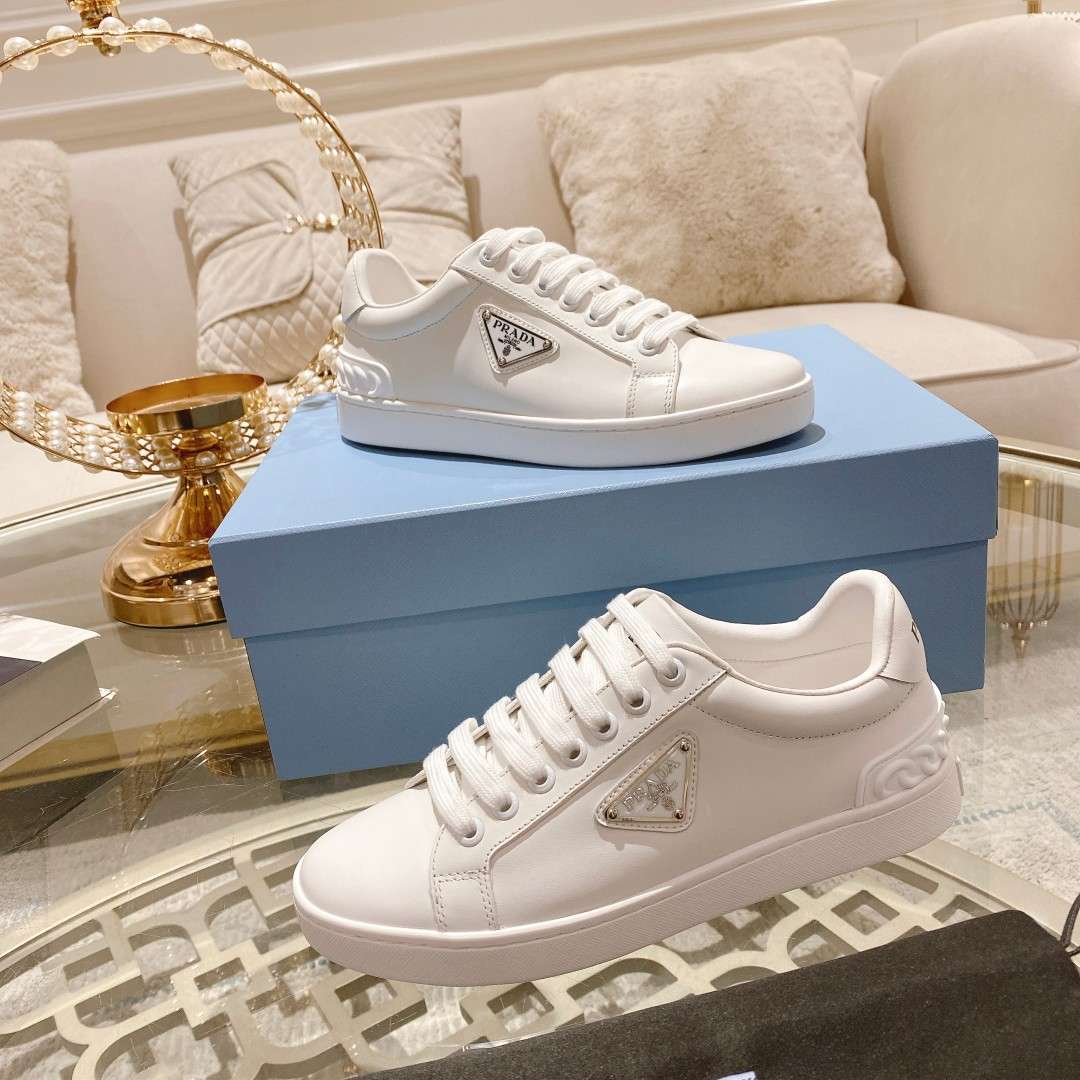 Fyre-Low-Heel-Sneaker-16