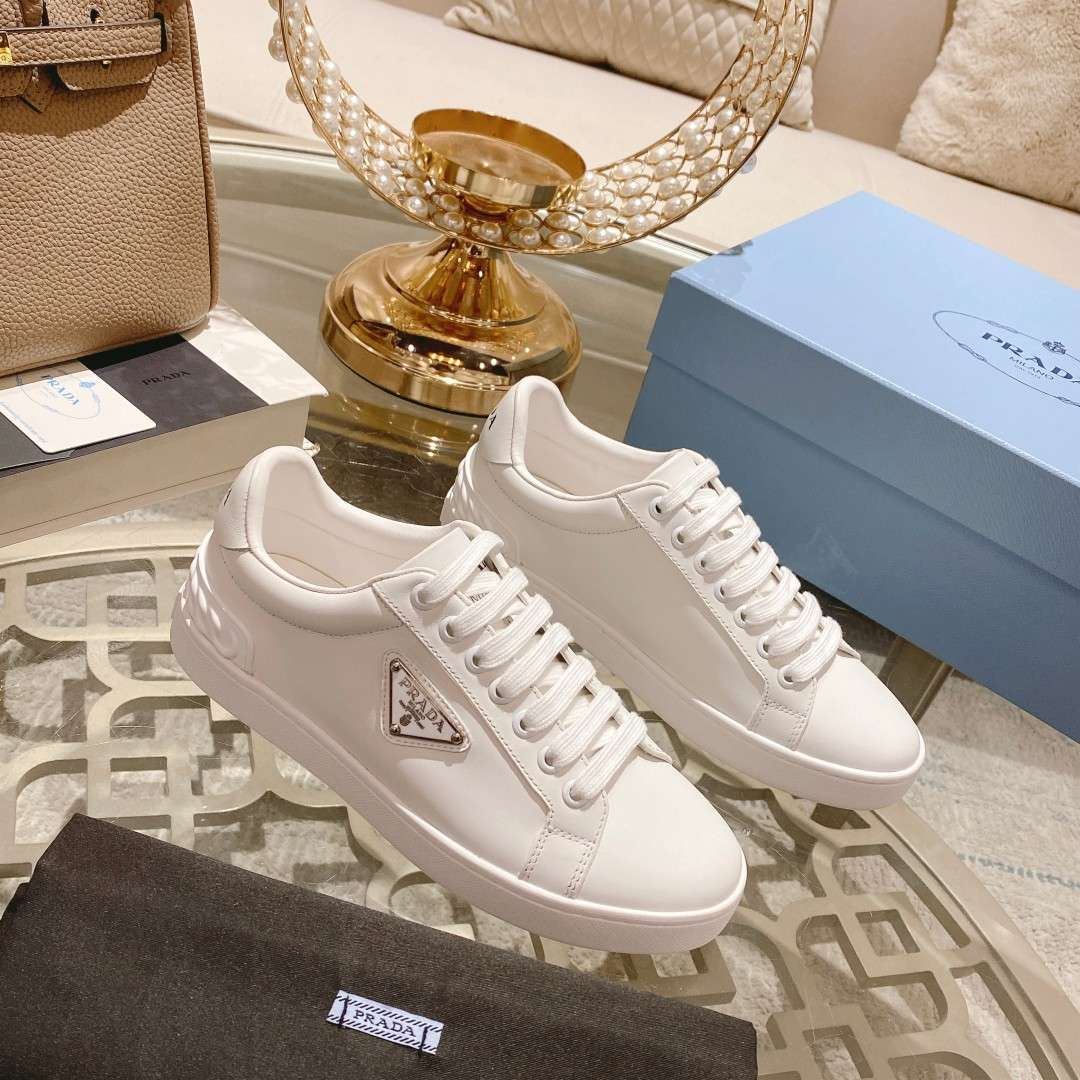 Fyre-Low-Heel-Sneaker-25