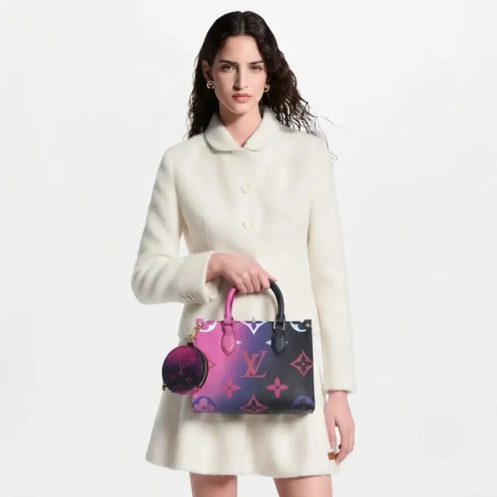 Alternative view of Louis Vuitton Onthego Midnight Fuchsia 25Cm