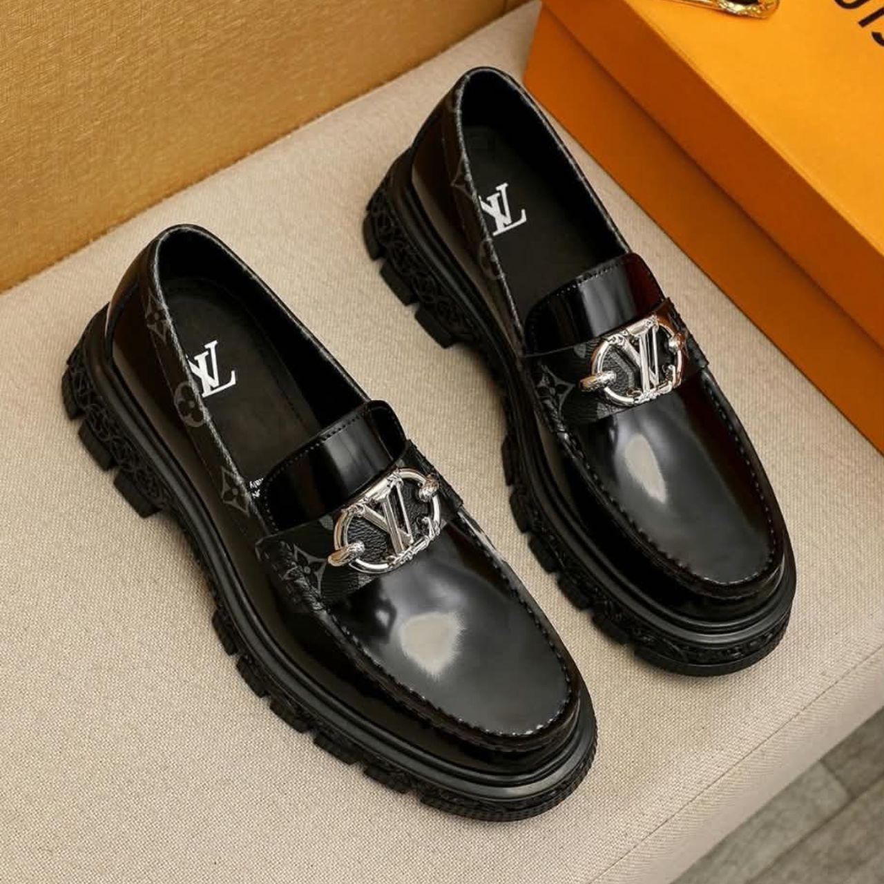 Louis Vuitton Baroque Loafers Black 1AB8UL - Image 3