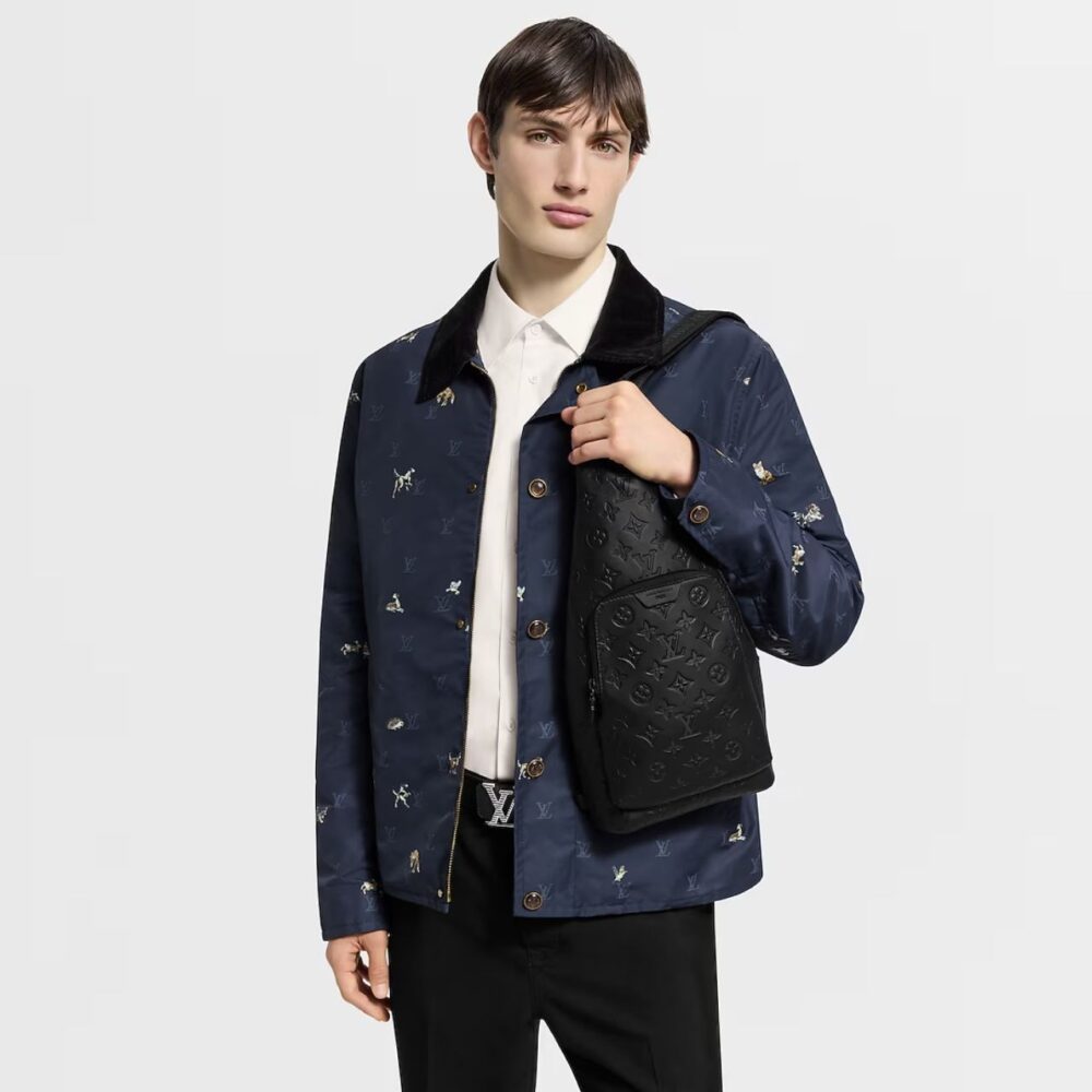Alternative view of Louis Vuitton Duo Slingbag Black 42cm M26730