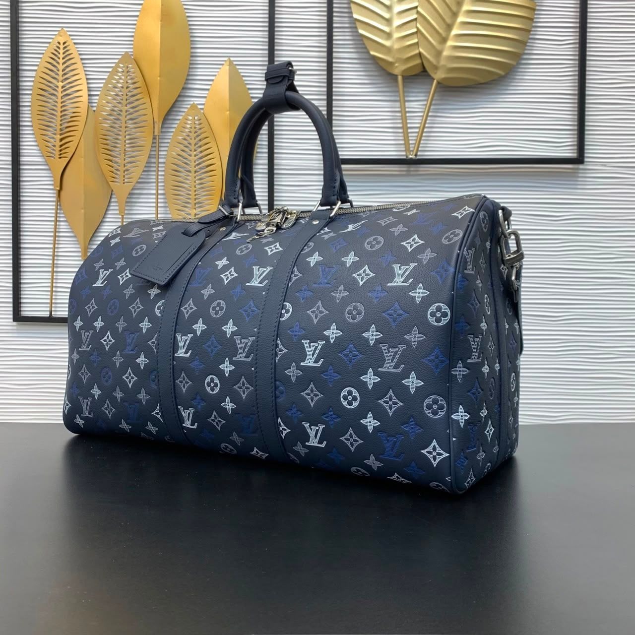 Prestige Edition – Louis Vuitton Keepall Bandouliere 50 Navy Blue 50cm M28836 - Image 3