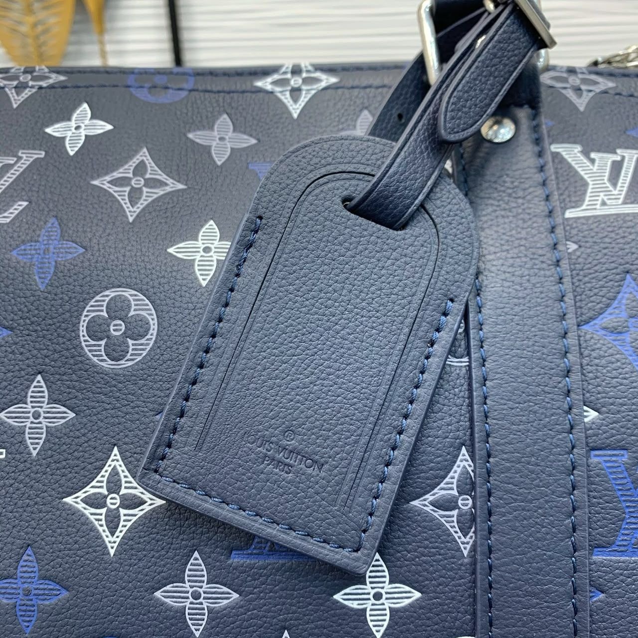 Prestige Edition – Louis Vuitton Keepall Bandouliere 50 Navy Blue 50cm M28836 - Image 8